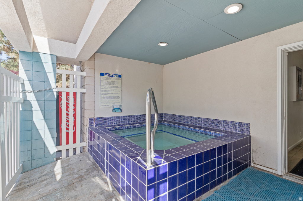 5438 S SPINNAKER ROW Salt Lake City, UT 84123