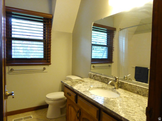 1340 CLIFFSIDE DR Logan, UT 84321