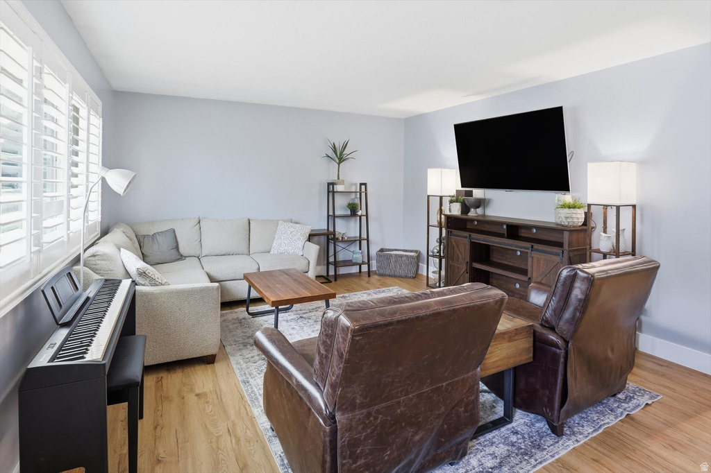 1545 E 1300 S Ogden, UT 84404