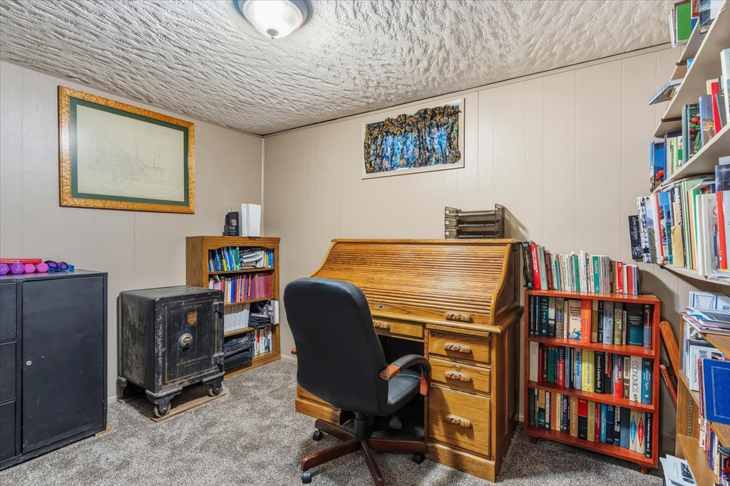 372 E 3250 N North Ogden, UT 84414