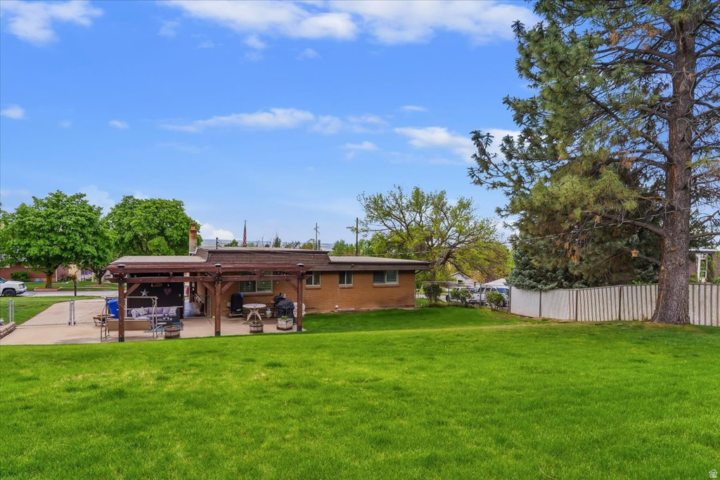 372 E 3250 N North Ogden, UT 84414