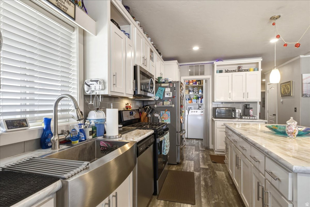 6428 S 740 W Murray, UT 84123