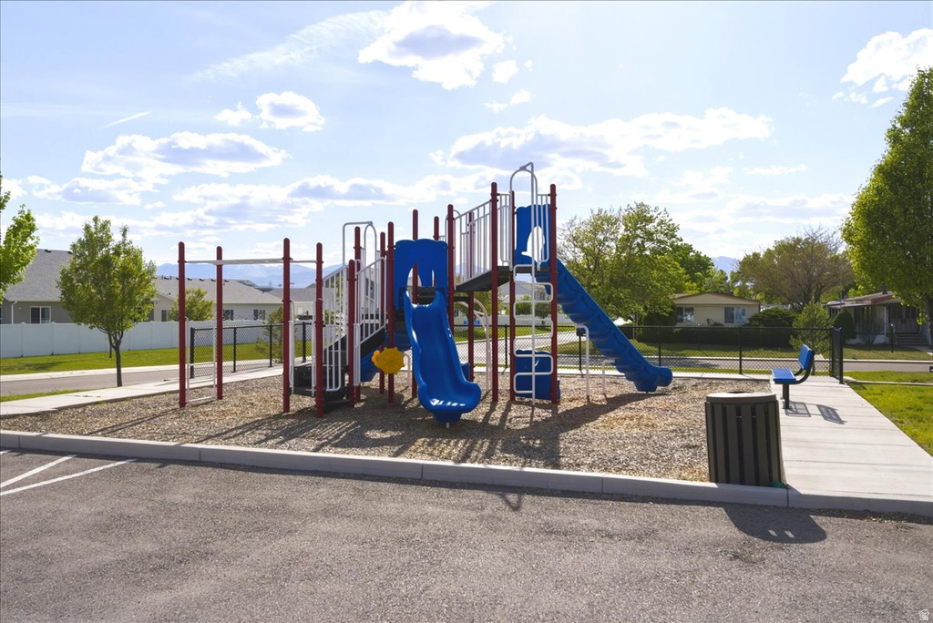 6428 S 740 W Murray, UT 84123