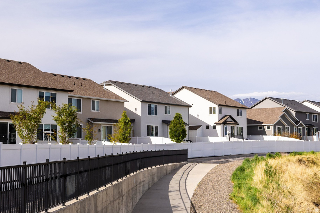 5312 W CROYDEN LN Herriman, UT 84096