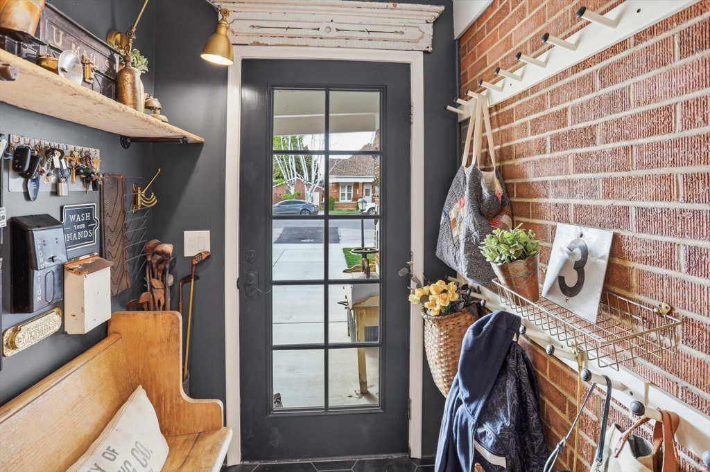 290 N 200 W Lehi, UT 84043