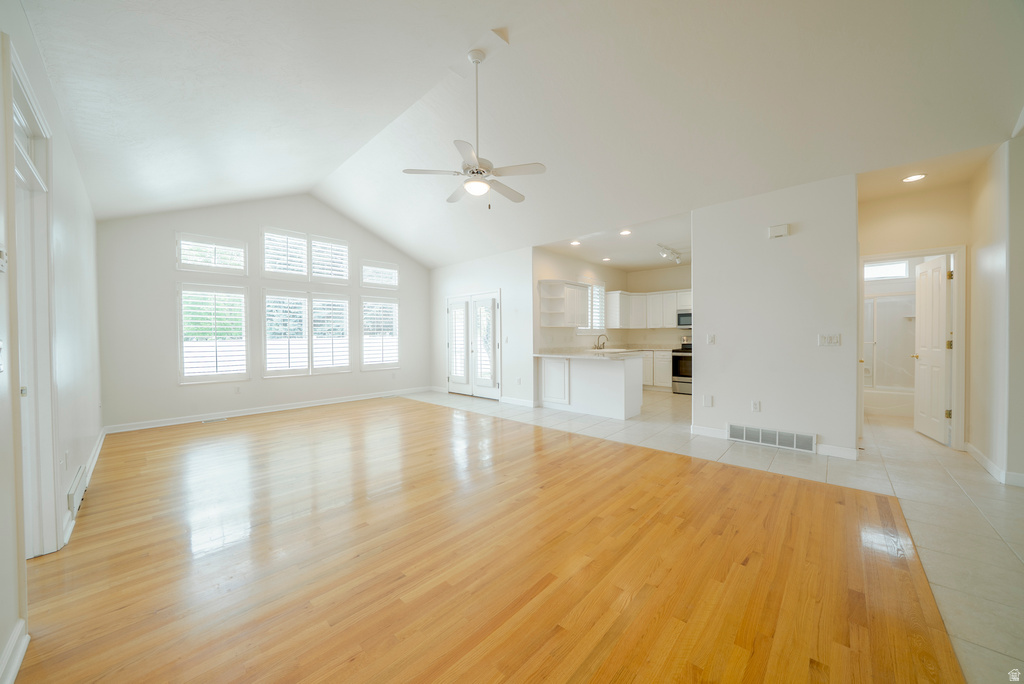 1569 W EASY ST South Jordan, UT 84095