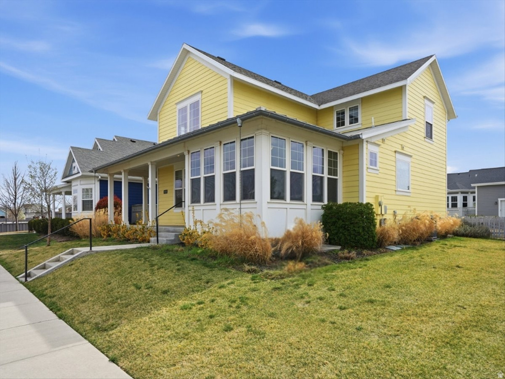 10328 S YELLOW KNIFE WAY South Jordan, UT 84009