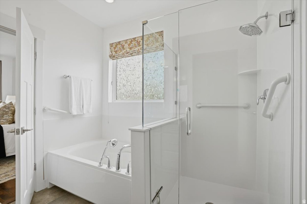 10328 S YELLOW KNIFE WAY South Jordan, UT 84009