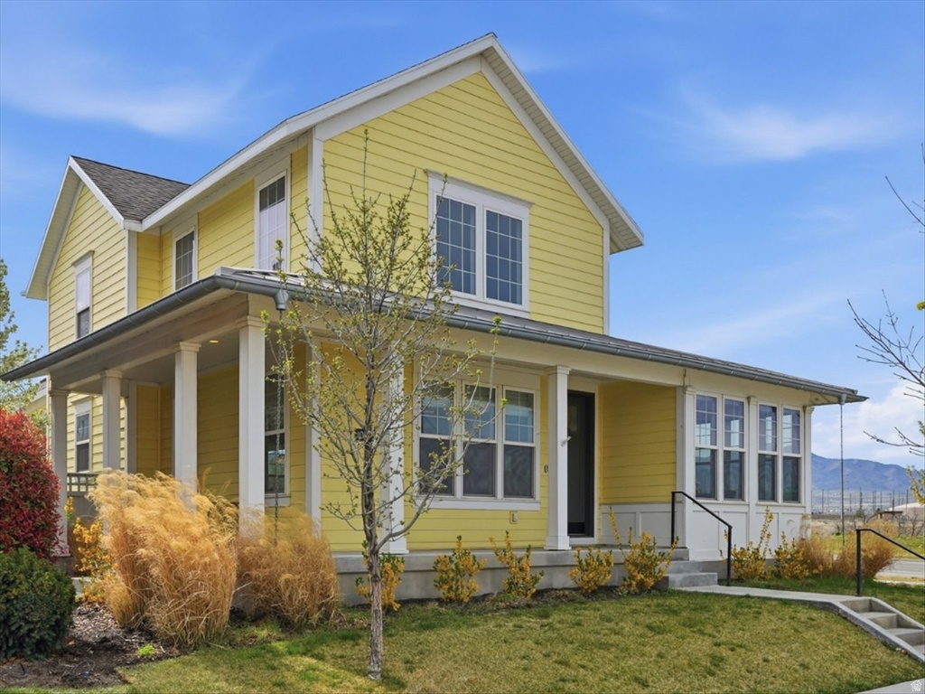 10328 S YELLOW KNIFE WAY South Jordan, UT 84009