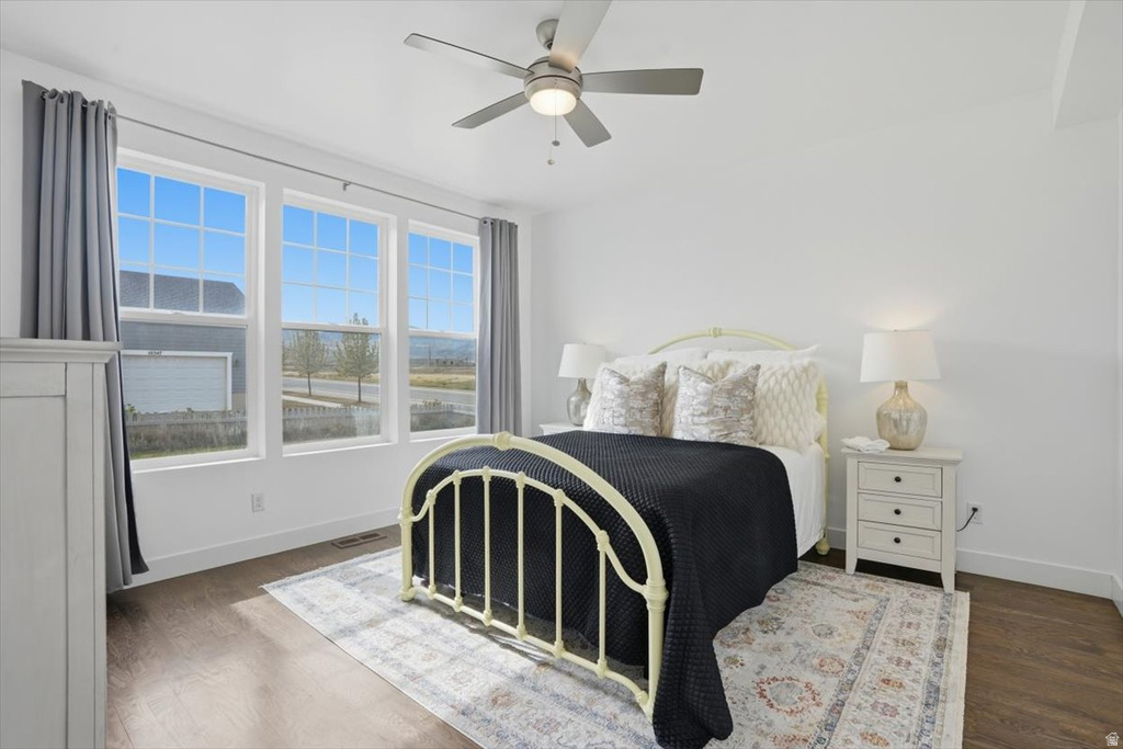 10328 S YELLOW KNIFE WAY South Jordan, UT 84009