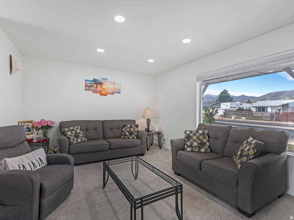 3909 S 7200 W Magna, UT 84044