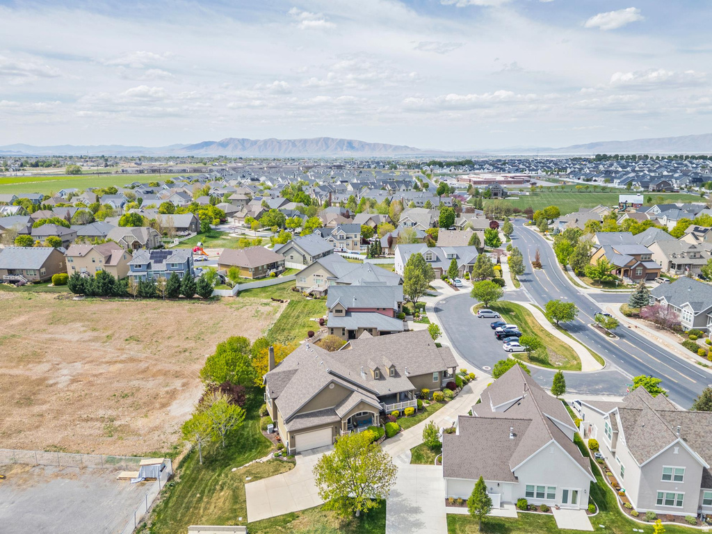 1747 W LITTLE WILLOW CV Spanish Fork, UT 84660