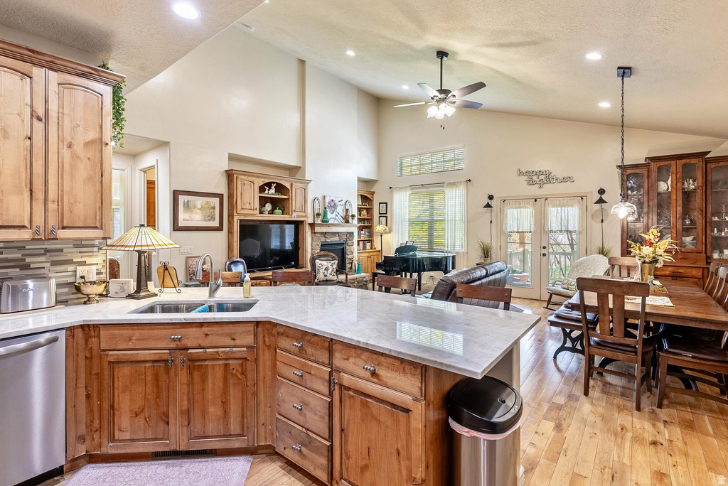 1747 W LITTLE WILLOW CV Spanish Fork, UT 84660