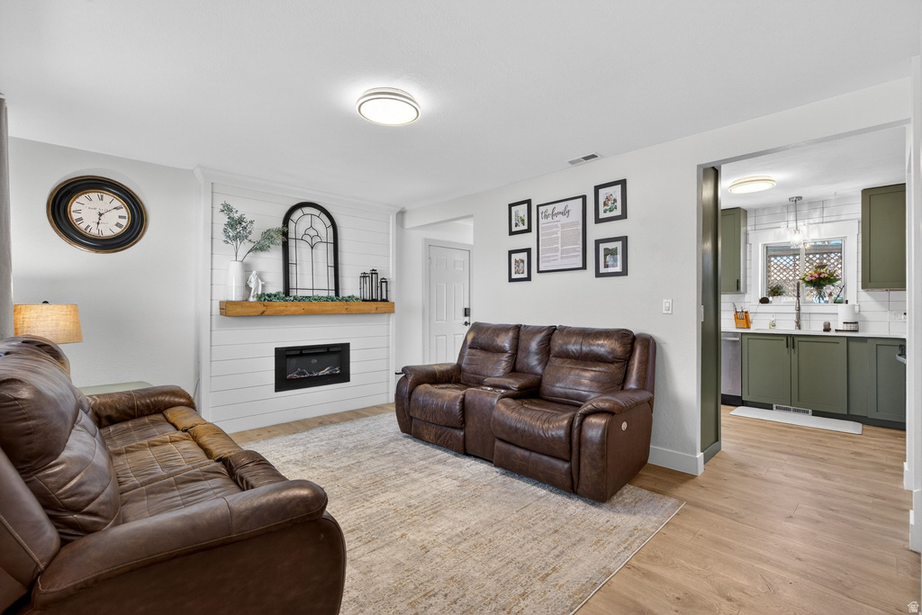 279 N 800 E Payson, UT 84651