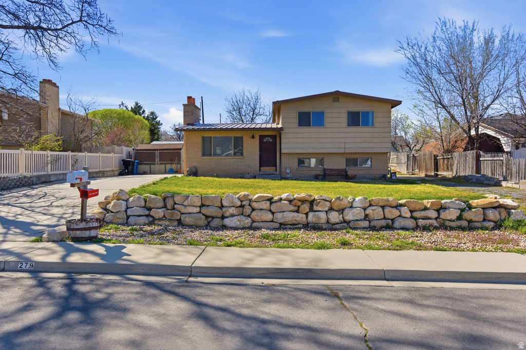 279 N 800 E Payson, UT 84651