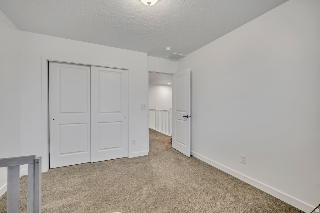 7172 W ECHOMOUNT RD West Valley City, UT 84081