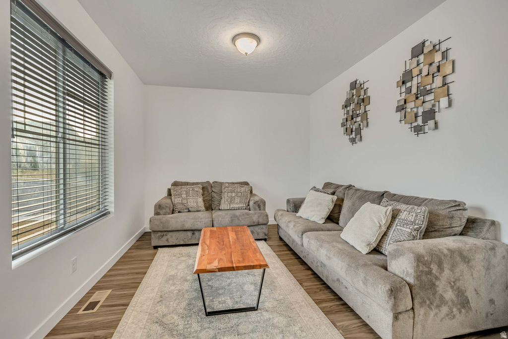 7172 W ECHOMOUNT RD West Valley City, UT 84081