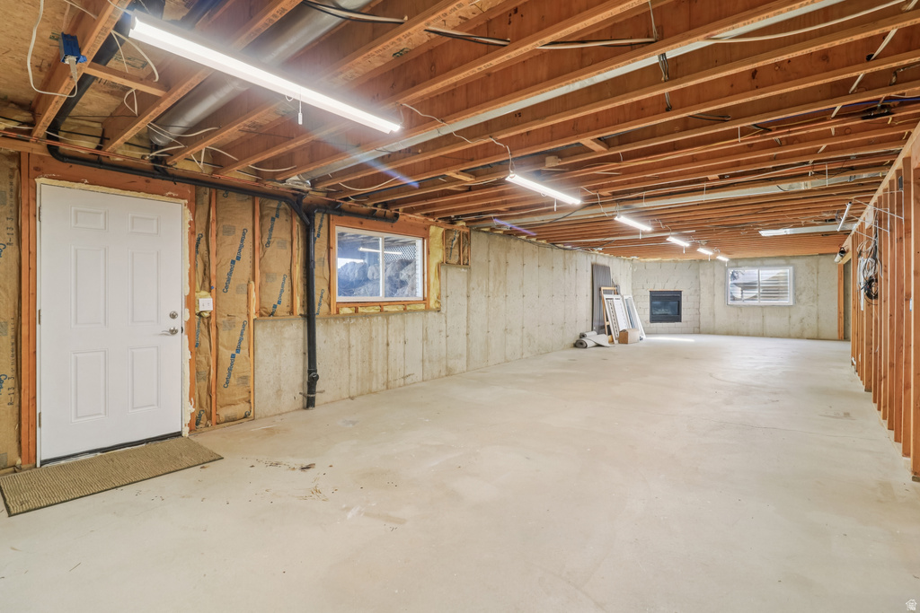 4164 S 2400 W Roy, UT 84067