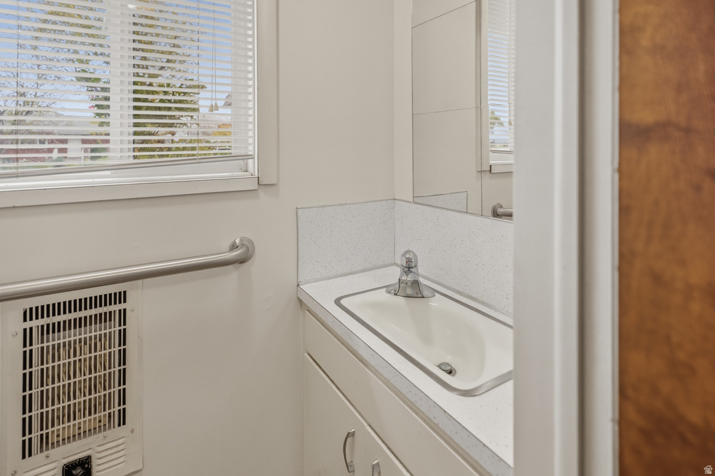 333 N 300 E Richfield, UT 84701