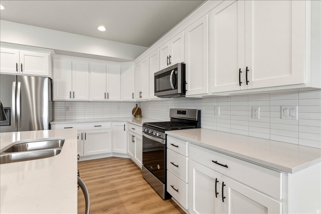 3128 N 3075 W Plain City, UT 84404