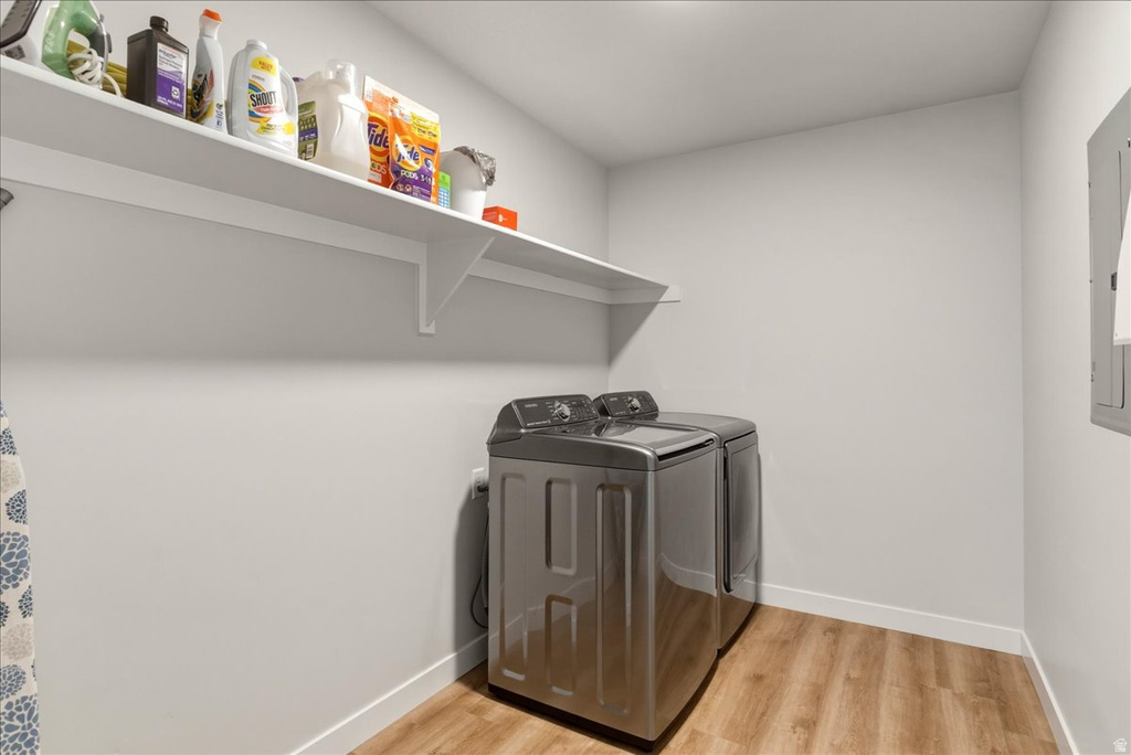 3128 N 3075 W Plain City, UT 84404