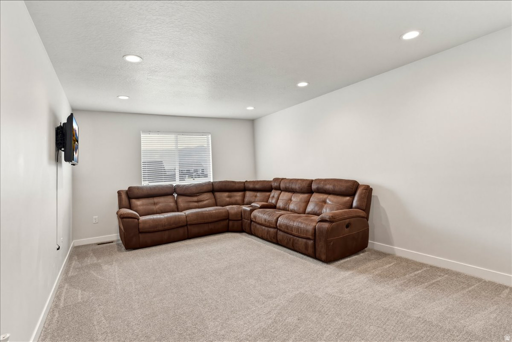 3128 N 3075 W Plain City, UT 84404