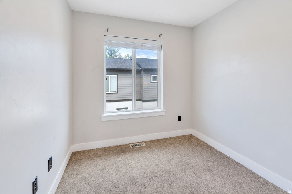 315 E 4115 S Millcreek, UT 84107