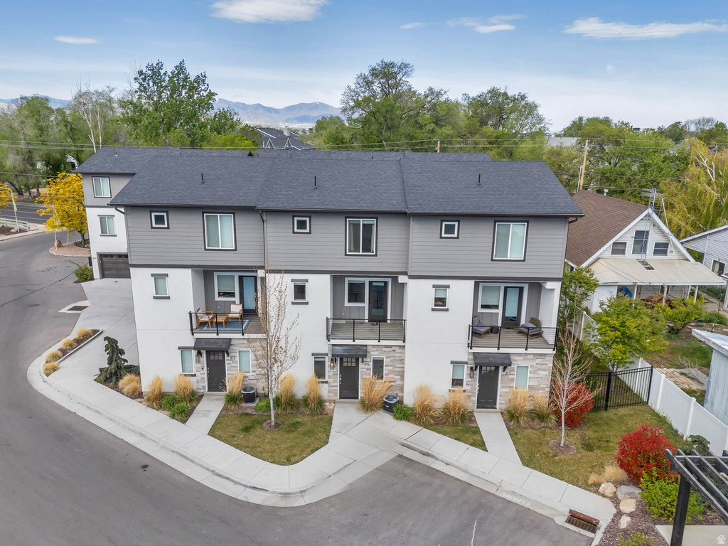 315 E 4115 S Millcreek, UT 84107