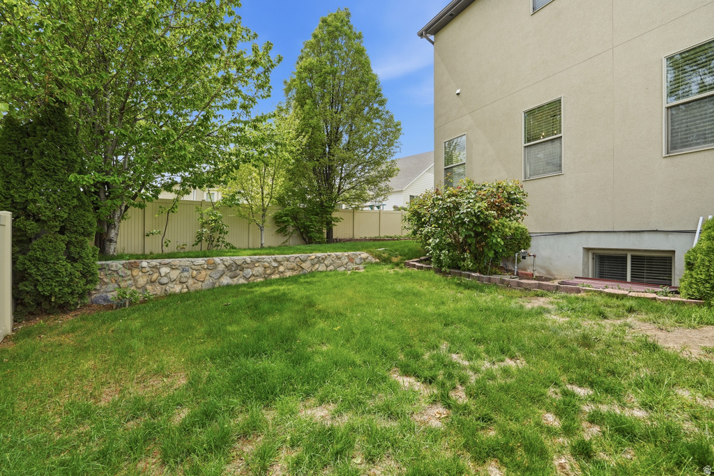 3941 W HOPKINTON CIR South Jordan, UT 84009