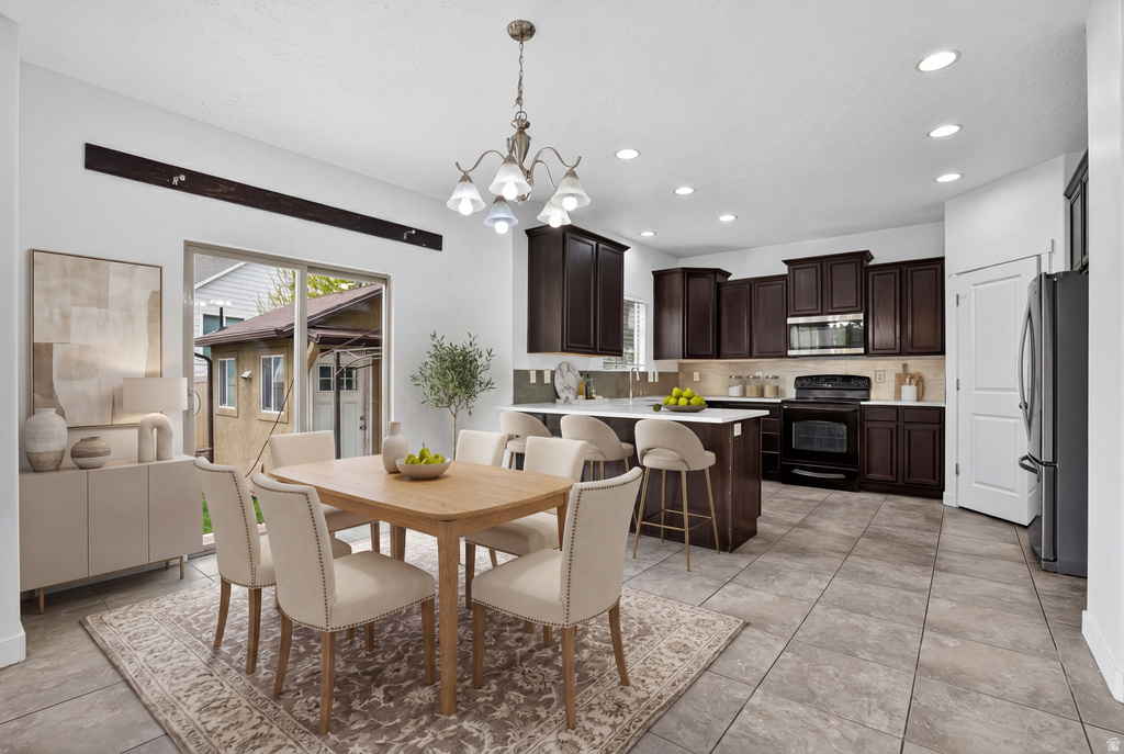 3941 W HOPKINTON CIR South Jordan, UT 84009