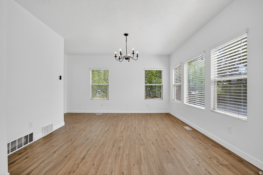 3941 W HOPKINTON CIR South Jordan, UT 84009