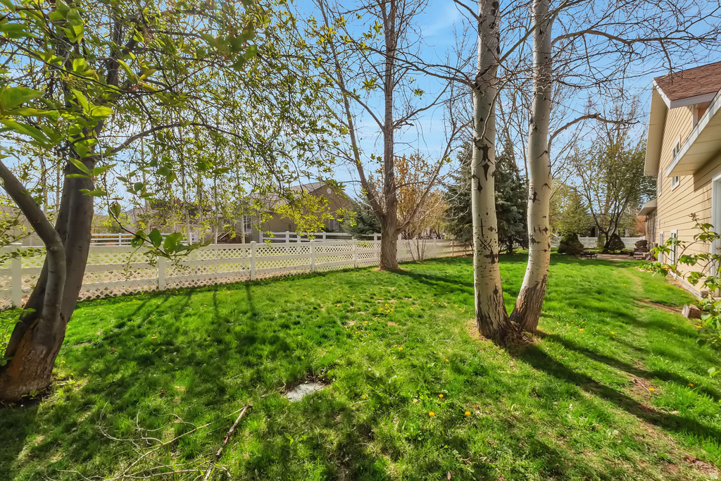 950 W WILD ROSE DR Francis, UT 84036