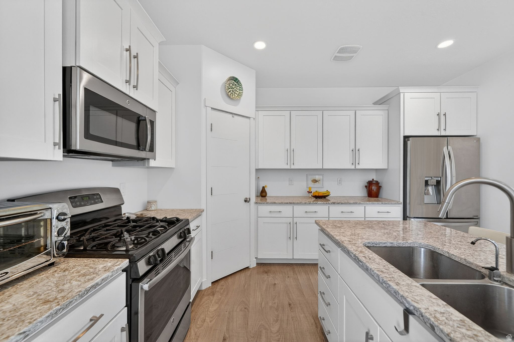 5344 W SILVER CLOVER LN #164 Herriman, UT 84096