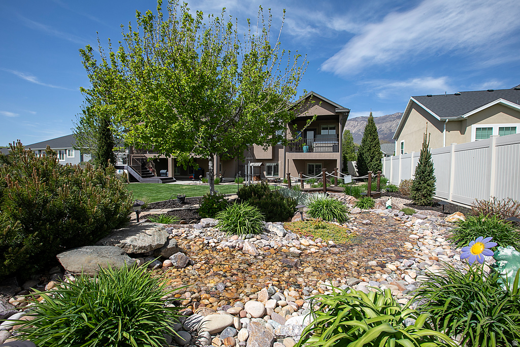 909 E 2050 N North Ogden, UT 84414