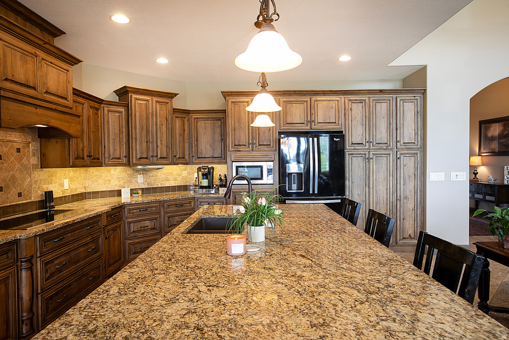 909 E 2050 N North Ogden, UT 84414