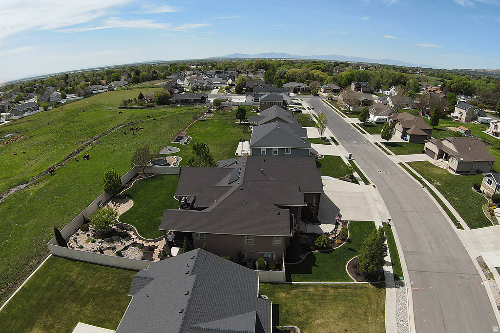 909 E 2050 N North Ogden, UT 84414
