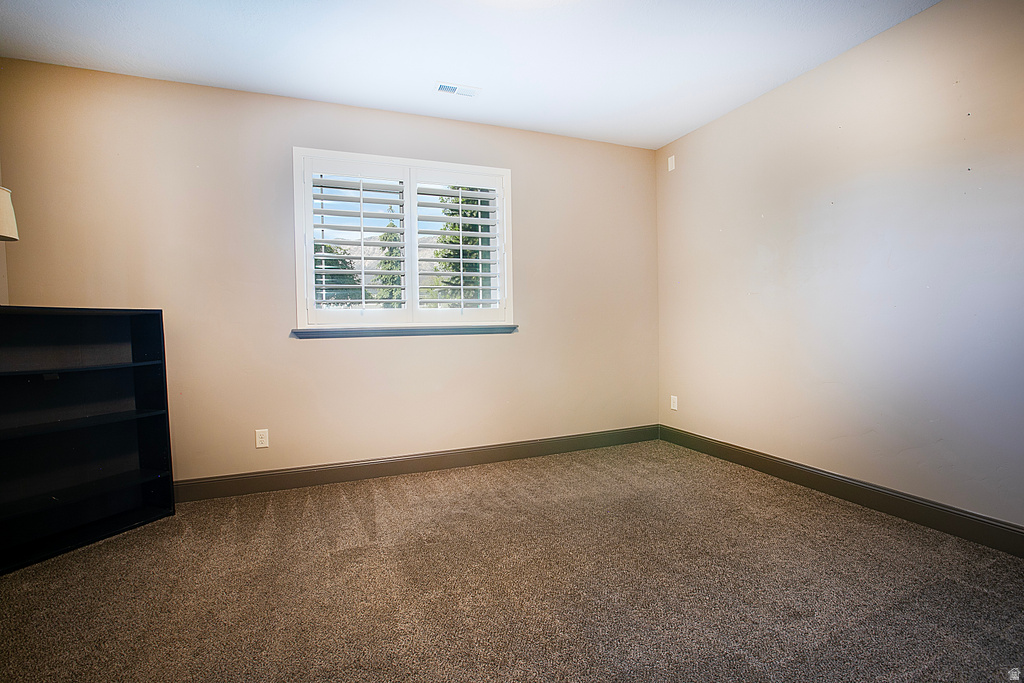 909 E 2050 N North Ogden, UT 84414