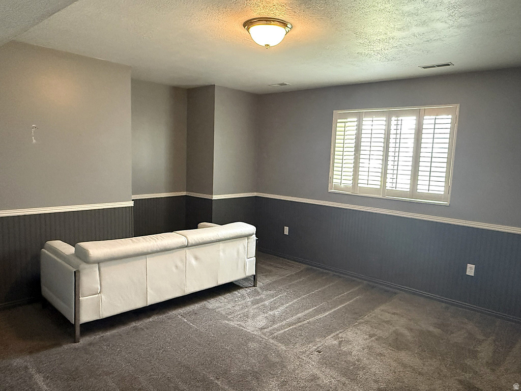 5566 S 3200 W Roy, UT 84067