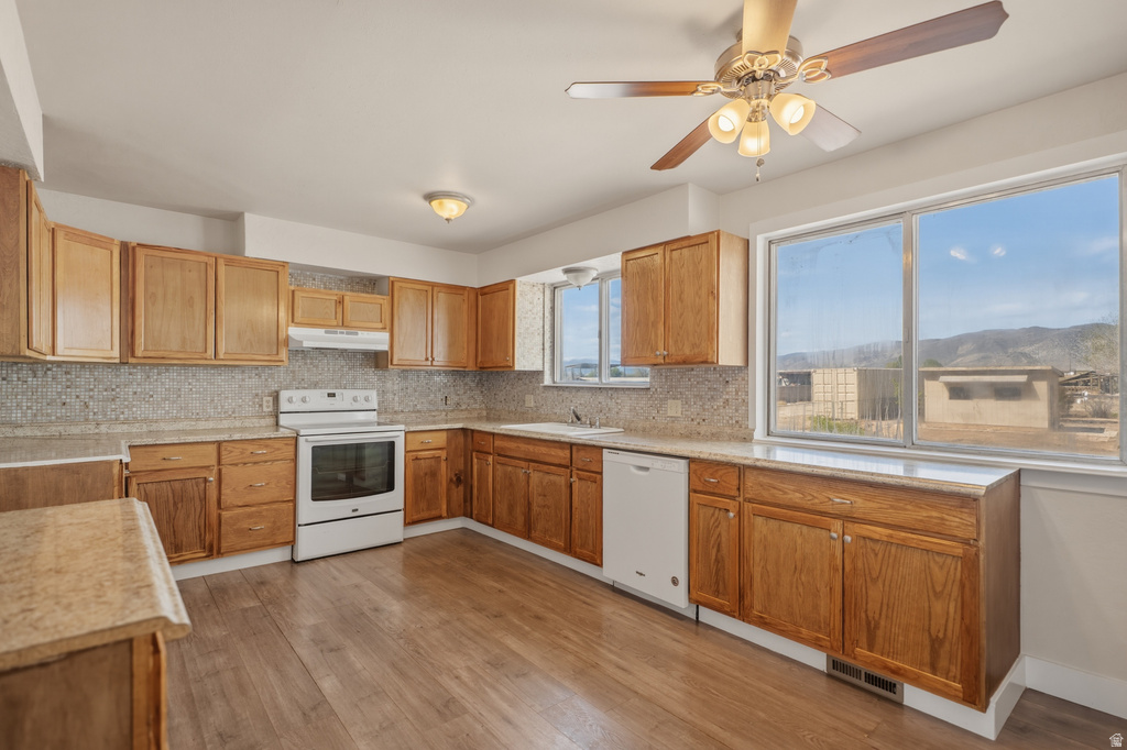 337 N MAIN ST Central Valley, UT 84754