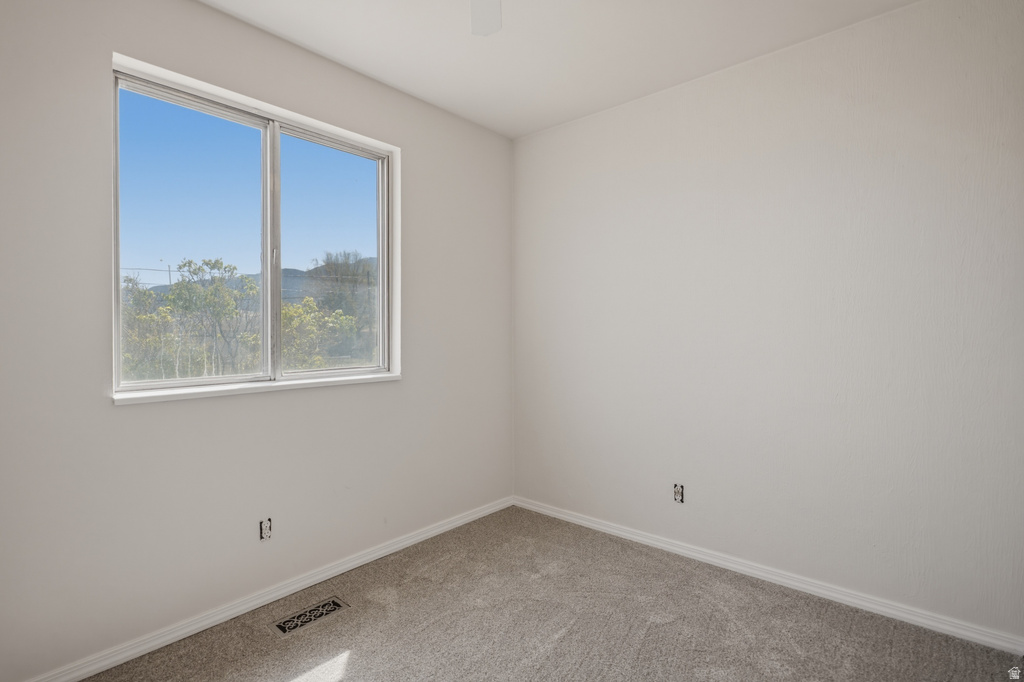 337 N MAIN ST Central Valley, UT 84754