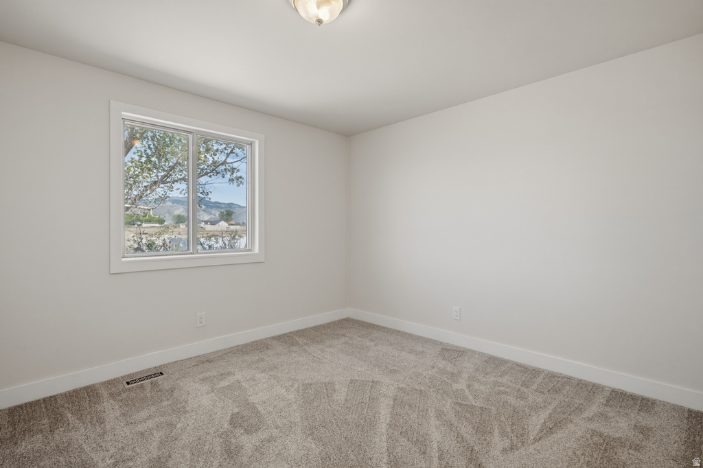 337 N MAIN ST Central Valley, UT 84754