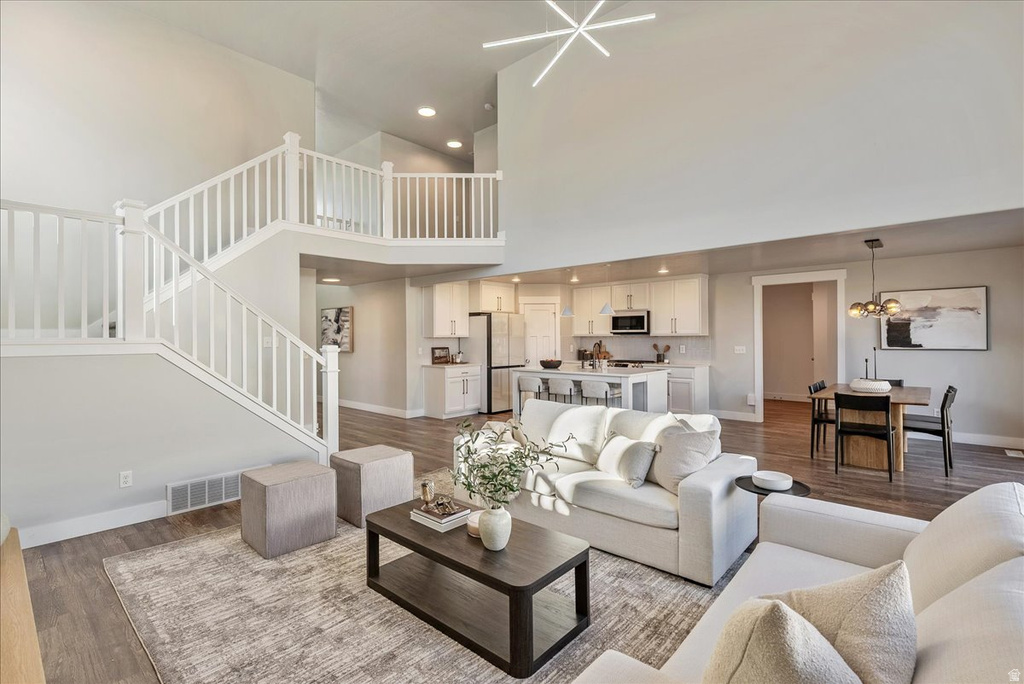 882 W SPRING DEW LN Lehi, UT 84048