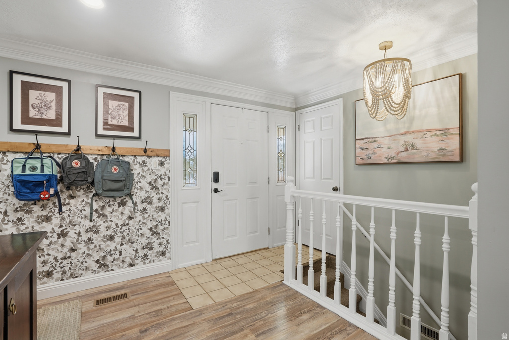 1630 E NAVAJO Ogden, UT 84403