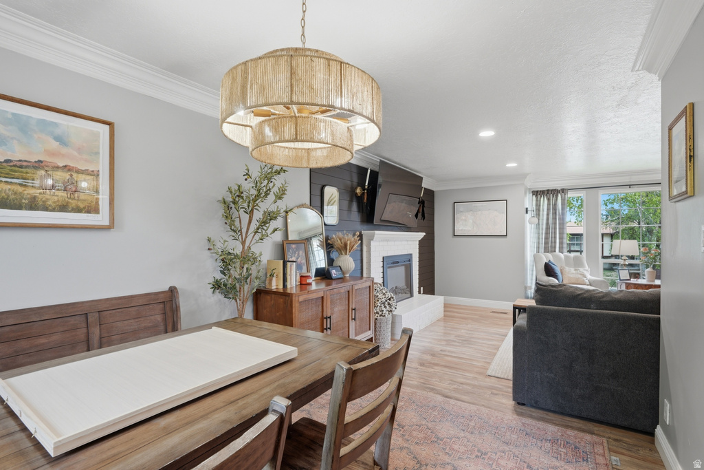 1630 E NAVAJO Ogden, UT 84403