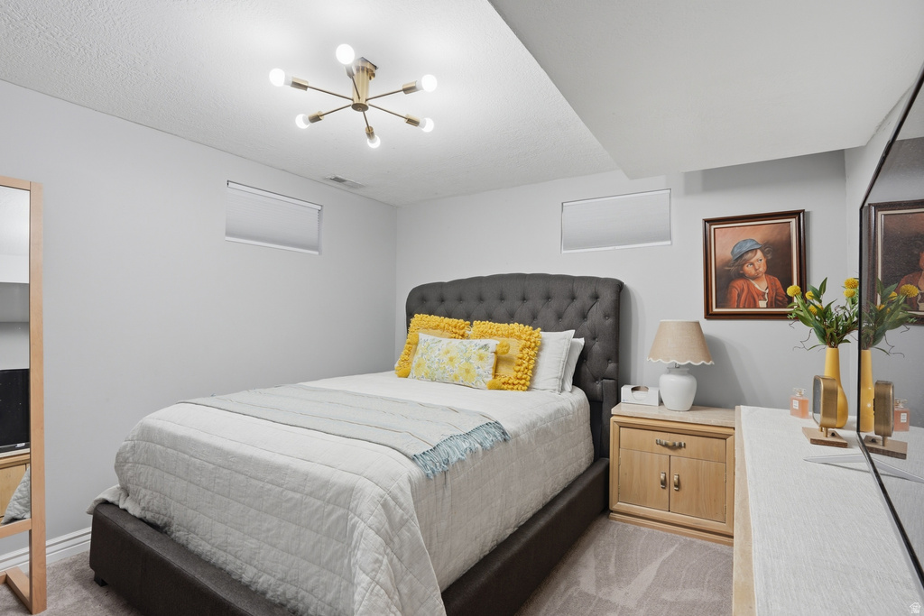 1630 E NAVAJO Ogden, UT 84403