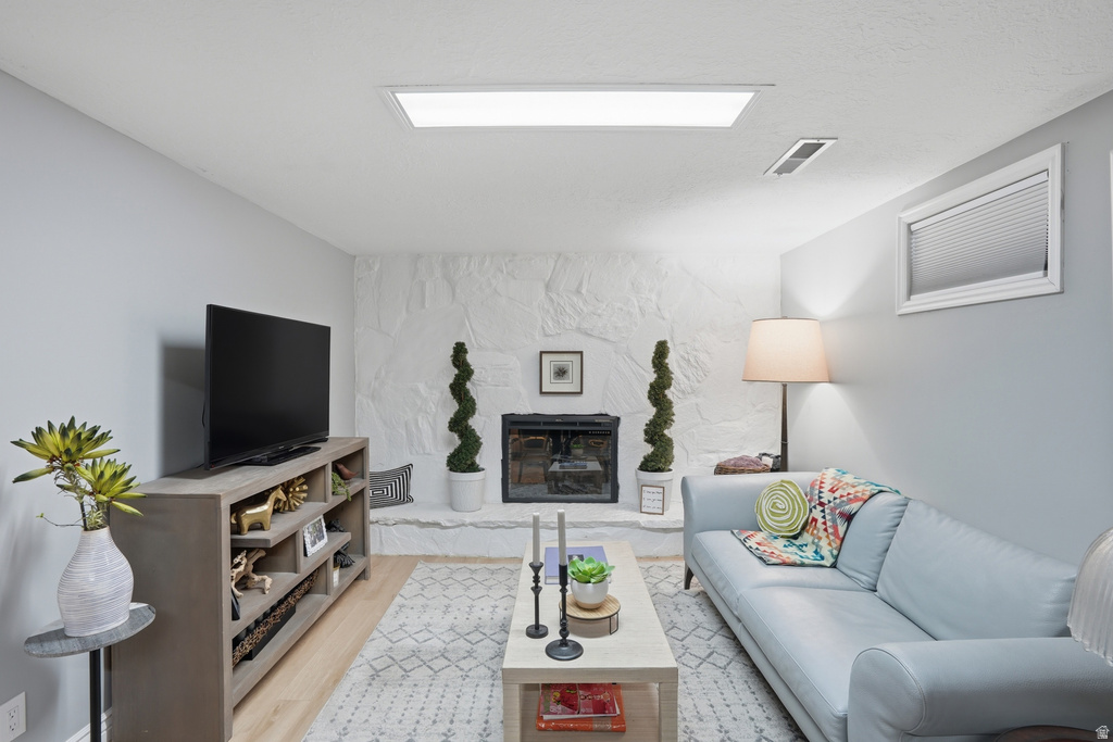 1630 E NAVAJO Ogden, UT 84403