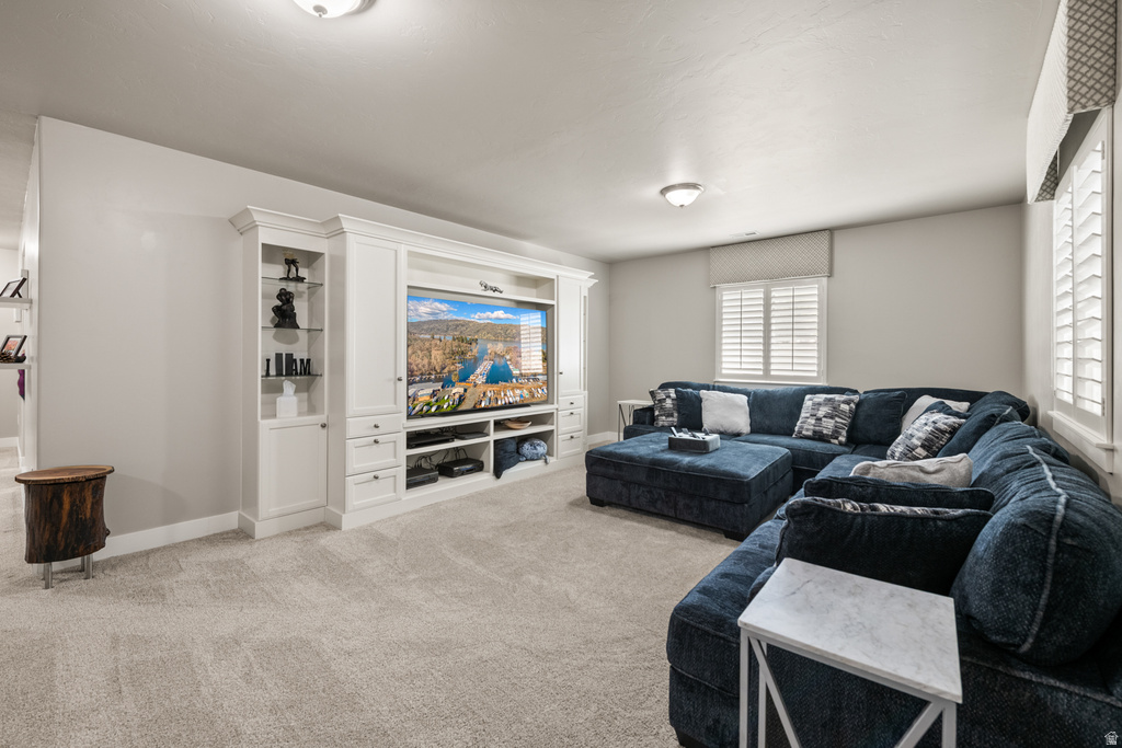 306 E BELLA VIDA DR North Salt Lake, UT 84054