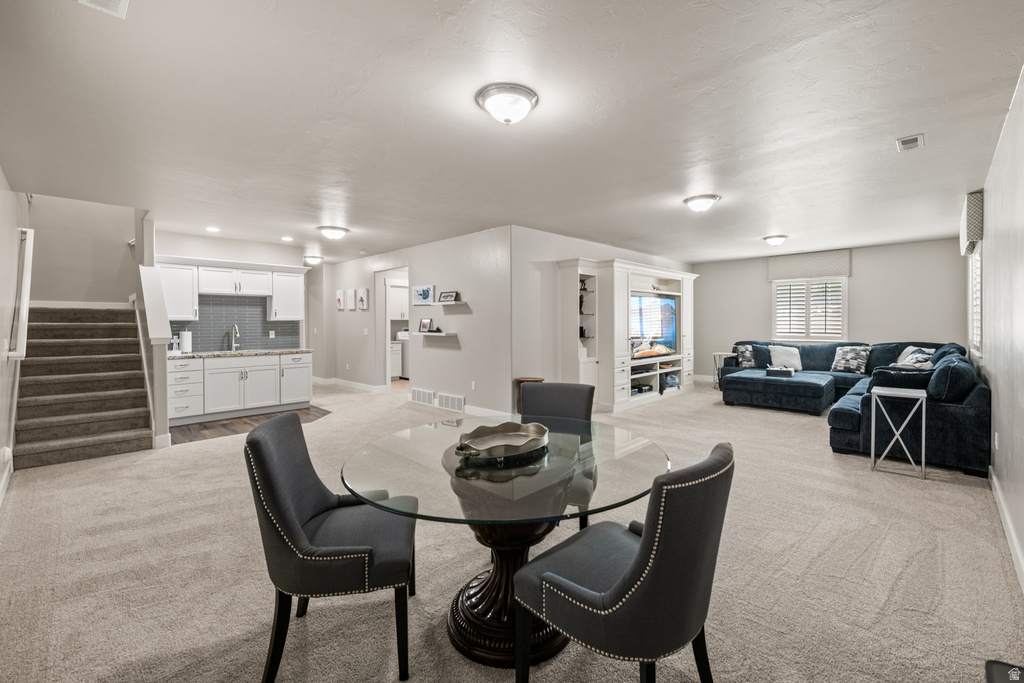 306 E BELLA VIDA DR North Salt Lake, UT 84054