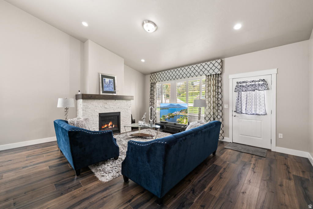 306 E BELLA VIDA DR North Salt Lake, UT 84054