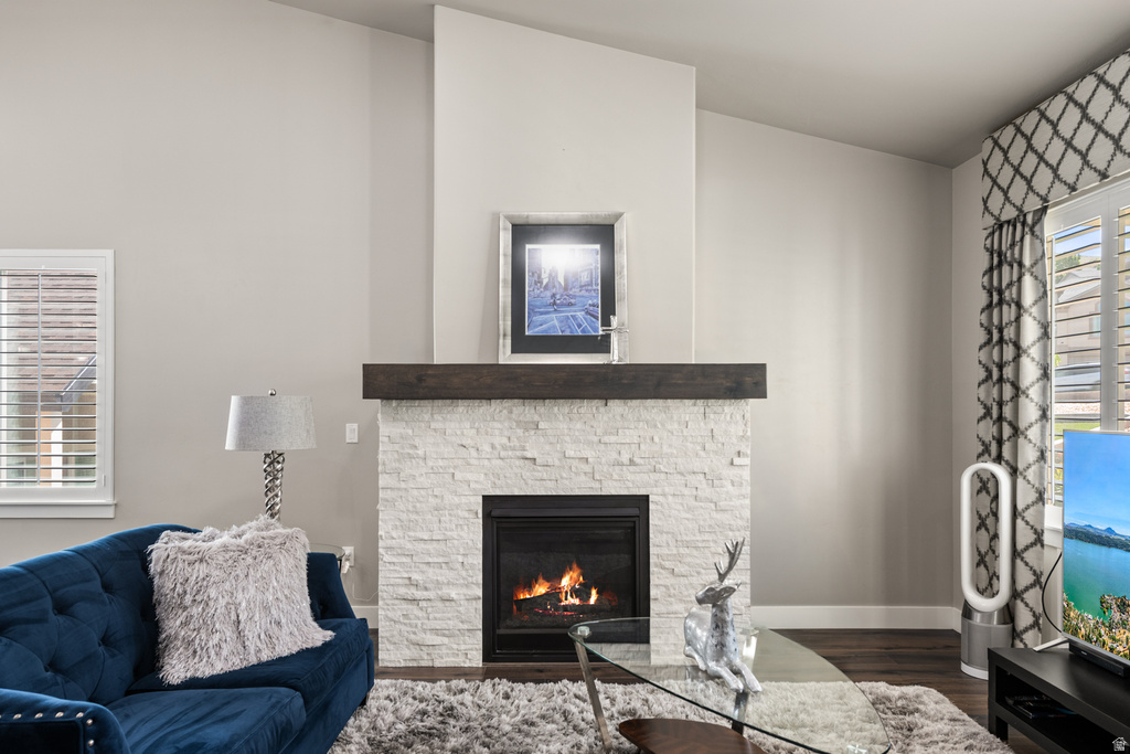 306 E BELLA VIDA DR North Salt Lake, UT 84054